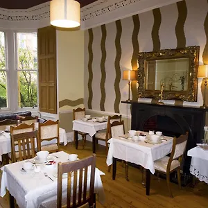 Cluaran House Guest house Edinburgh